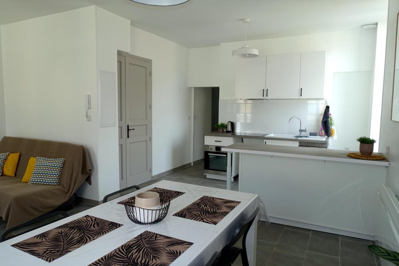 Maison Carree/Coeur Historique De Nimes - Superbe Appt 55M² Экстерьер фото